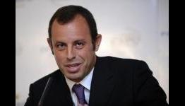 Manchester City & Arsenal just call players and offer them lots of money, says Rosell