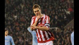 Pulis not concerned about Shawcross returning late from Warsaw