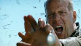 Looper Review (PopBucket)