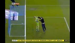 Leeds fan given four month sentence for assaulting Sheffield Wednesday keeper Chris Kirkland