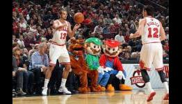 Mario And Luigi Spectate A Chicago Bulls Game On Halloween