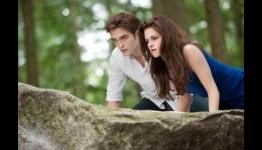 Meyer Says ‘Maybe’ to More Twilight