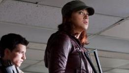 Exclusive TV Spot for Red Dawn Starring Chris Hemsworth and Jeffrey Dean Morgan