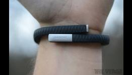 The Verge – Jawbone Up review (2012)