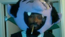 Want To Play FIFA Against Snoop? Sure Thing, But He Prefers Madden