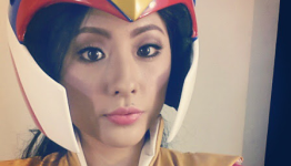 Hot And Sexy Jinri Park Cosplays Megumi Oka of Voltes V