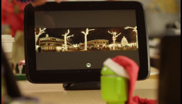Google not-so-subtly reveals Nexus 10 dock in holiday video