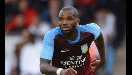 Paul Lambert hails ‘top class’ Darren Bent after goalscoring return
