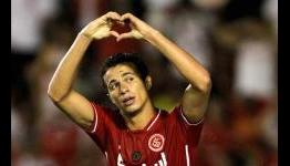 Tottenham unlikely to sign Damiao, admits Villas-Boas