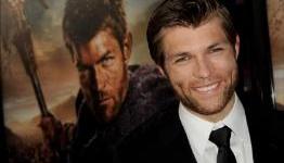 Spartacus Actor Liam McIntyre Went From Selling Video Games To Starring In One