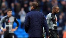 AVB calm over striker ‘risk’