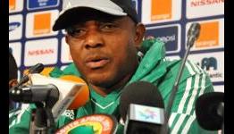 Nigeria coach Keshi resigns one day after winning 2013 Afcon title
