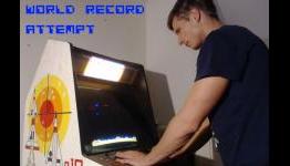 Swedish gamer aiming for classic ‘Missile Command’ world record