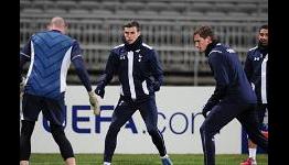 Tottenham fans attacked in Lyon