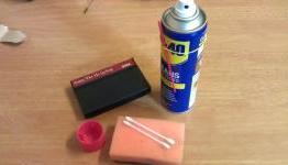 Cleaning retro game cartridges