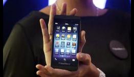 BlackBerry software ruled not safe enough for essential government work