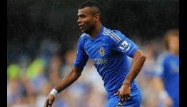 Chelsea boss Benitez rules Cole out for two weeks with hamstring injury
