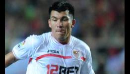 Sevilla’s Gary Medel slaps Real Betis’ Jose Cañas and gets sent off