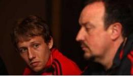 Lucas out to beat Benitez