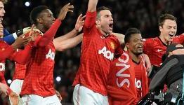 Highlights: Manchester United 3 : 0 Aston Villa (English Premier League – 22/04/13)