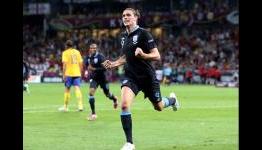 Carroll returns to England squad