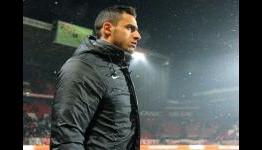 Agent backs Twente winger Chadli for Premier League switch