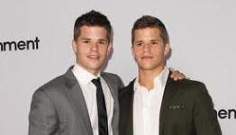 Charlie Carver Talks Teen Wolf Season 3, Working with His Twin Brother And More