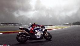 Play the adrenaline-packed MotoGP experience in the cloud with OnLive