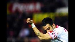 Negredo seeks Sevilla exit