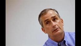 Intel’s new CEO focused on mobile chips, cautious on TV
