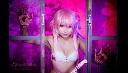 A Neon Pink Murder Massacre: Amazing Yuno Gasai Cosplay