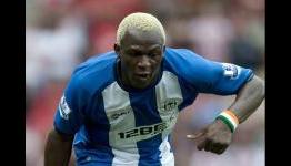 Everton confirm Kone signing