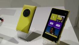 SlashGear – Nokia Lumia 1020 PureView hands-on