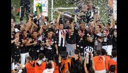 Ronaldinho completes career clean-sweep as Atletico Mineiro break Libertadores duck