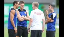 Moyes wise to trust us old boys says Manchester United stalwart Rio Ferdinand