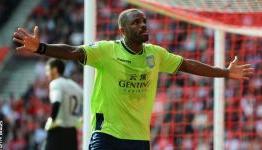 Fulham sign Darren Bent on loan from Aston Villa