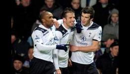Van der Vaart fires warning to €100m Bale