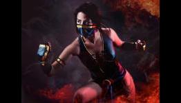 A Knockout Cosplay of Mortal Kombat’s Jade