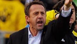 Crew parts ways with head coach Warzycha