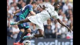 Adebayor ordered to train with Tottenham’s reserves