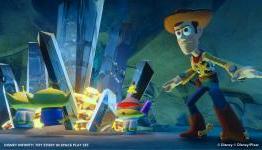 Explore Disney Infinity’s Toy Story in Space with These Color Screenshots