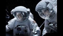 Box Office: ‘Gravity’ & ‘Captain Phillips’ Reign Over ‘Carrie’