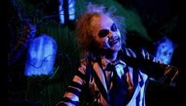 Tim Burton in Talks to Direct Michael Keaton in ‘Beetlejuice 2′ for Warner Bros.