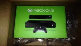 Dude Gets Xbox One Two Weeks Early, Proceeds to Spill All the Beans [UPDATE]