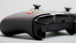 Examiner: Xbox One Review