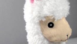 Natsume Giving Out Free Plush Alpacas for New Year’s Promotion