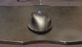 CES 2014: OmniGamer – Mionix’s new inductively charged gaming mouse