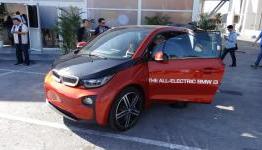 CES 2014: BMW demoes their all electric BMW i3