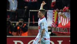 Man City track Sevilla star Moreno