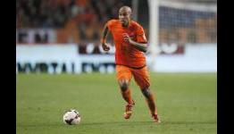 Liverpool Transfer News: Romulo or Nigel de Jong Would Solve Major Problem